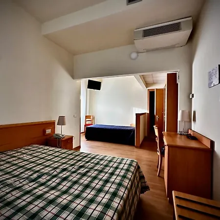Hotel Ponte Molo Porto Tolle Buitenkant foto