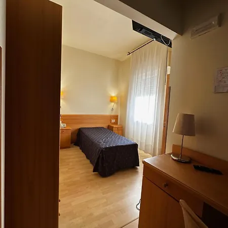 Hotel Ponte Molo Porto Tolle Buitenkant foto