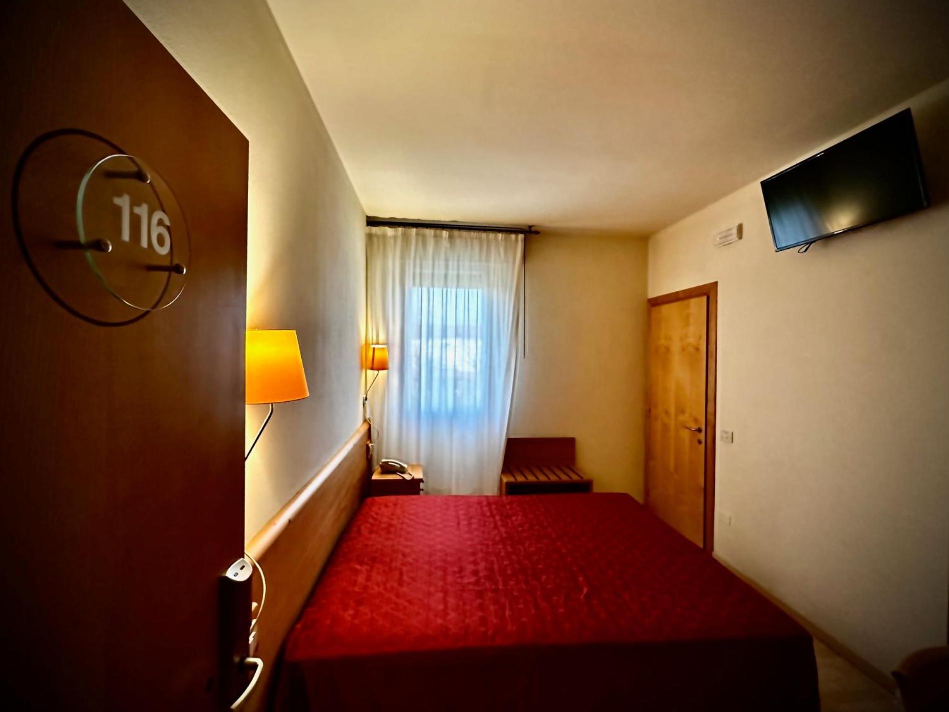 Ponte Molo Hotel Porto Tolle