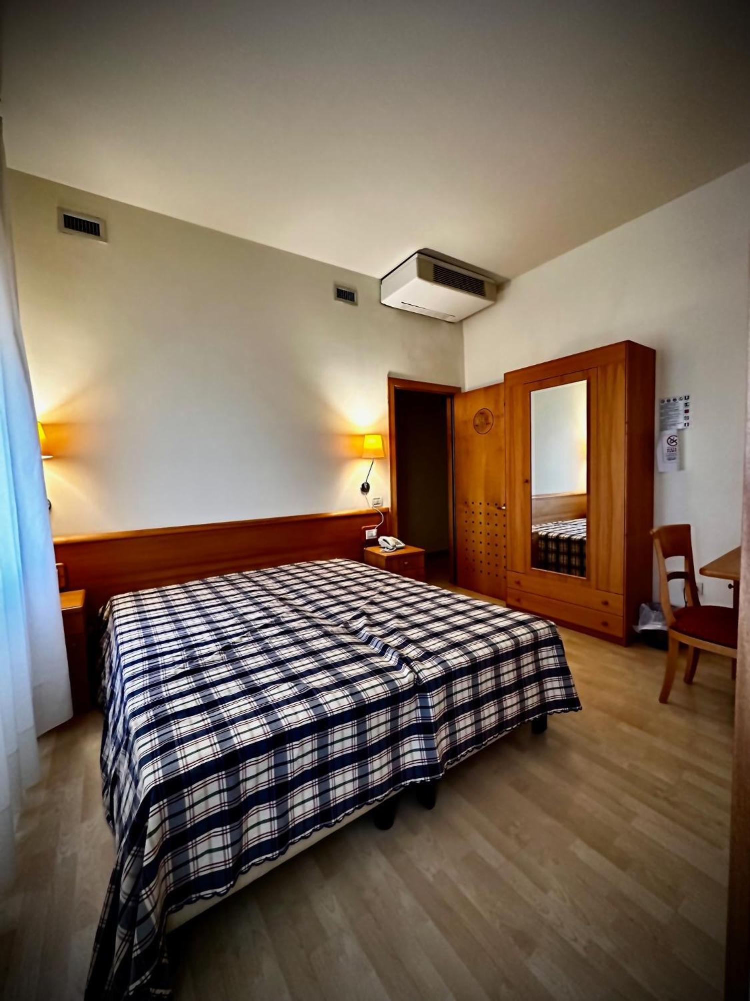 Ponte Molo Hotel Porto Tolle